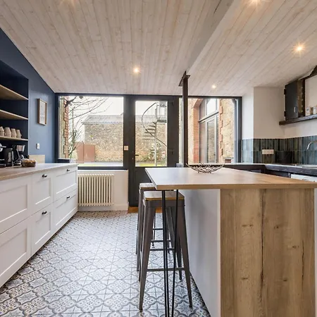 Familial Avec Piscine Chauffee A - Fr-1-306-1296 Hébergement de vacances